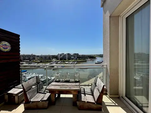 Departamento en Alquiler con 1 cocheras