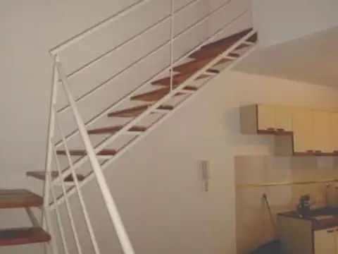 Depto Tipo Casa en Alquiler al Oeste