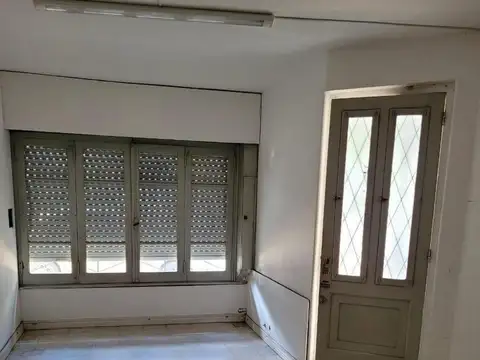 Local en Venta en Zárate, USD 165.000