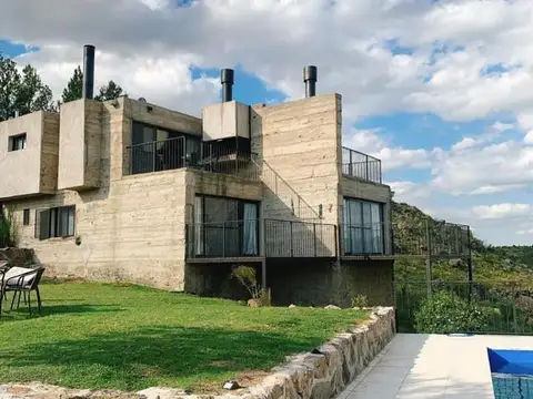 Complejo de Cabañas en venta - Loma Alta