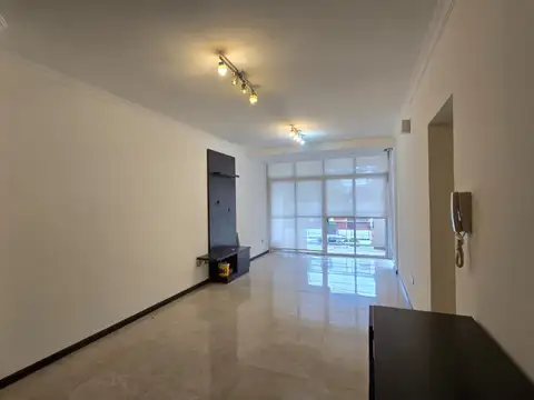 AV. RISSIONE 500, Piso 1