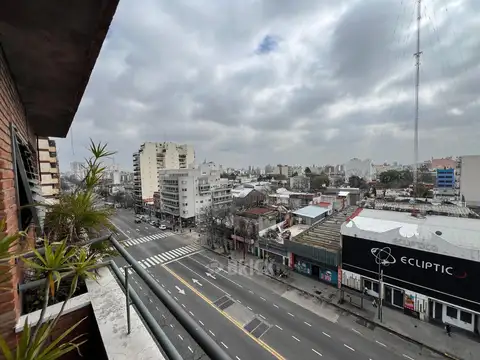 Departamento en Alquiler con 1 cocheras