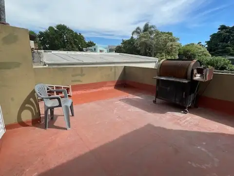 Depto Tipo Casa en Alquiler de 2 dormitorios