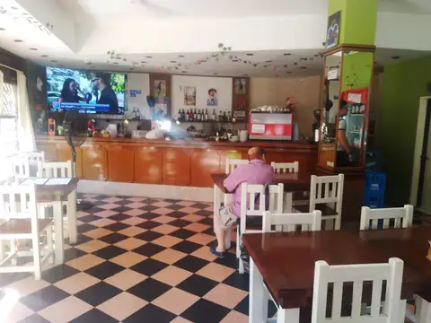 Excelente Restaurante en la zona de Monserrat.