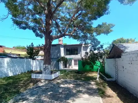 Casa - Alquiler - Argentina, San Miguel - Echeverria 438