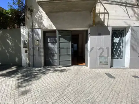 Ituzaingo 1700, Piso 0