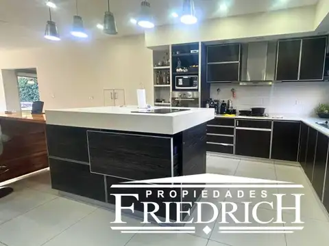 Casa en Venta de 4 dormitorios