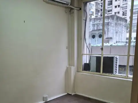 Paraguay 600, Piso 2