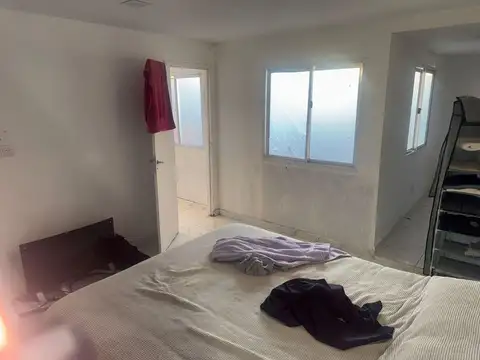PH en venta - 3 Dormitorios 2 Baños - San Cristobal