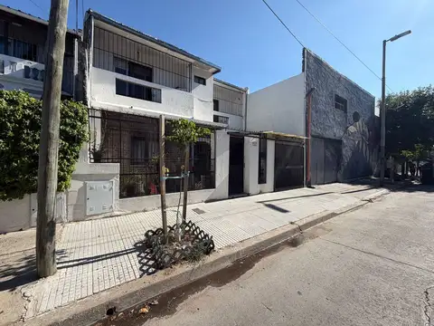 VENTA CASA 6 AMBIENTES VILLA DEL PARQUE