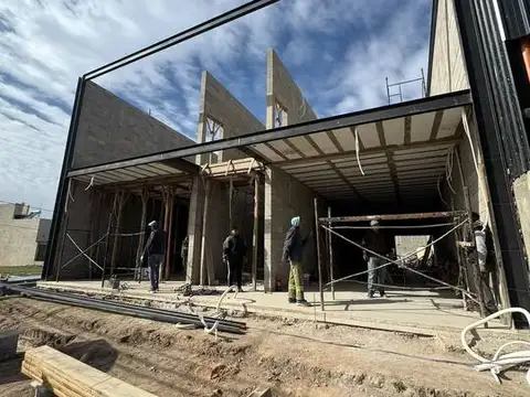 Local en venta Docta sobre boulevard