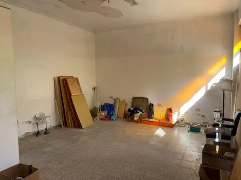 Local en Alquiler en Tolosa, $ 400.000