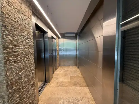 Excelente oficina en Núñez. EN ALQUILER!