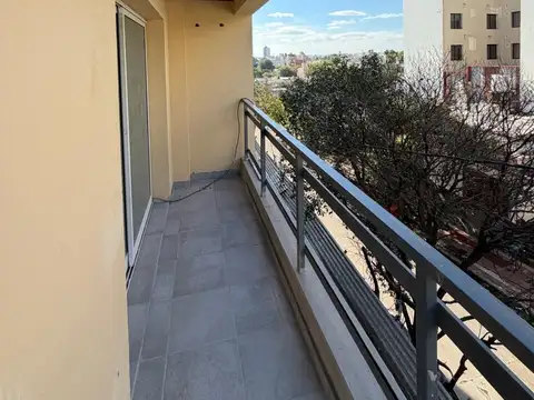 Avenida Duarte Quirós 2200