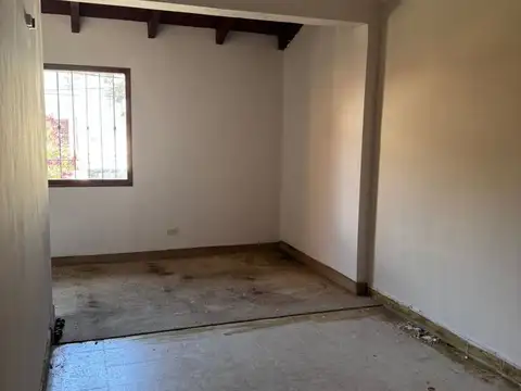 CASA 4 DORMITORIOS VENTA ZONA TRES CERRITOS