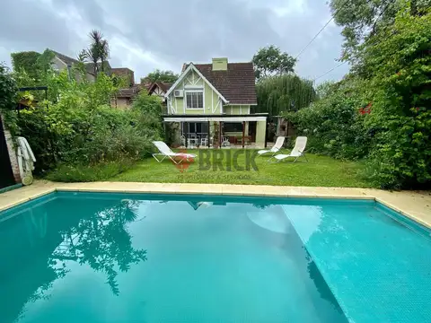 IMPECABLE CASA EN BECCAR