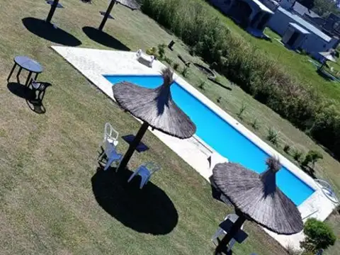 COMPLEJO TURÍSTICO EN SOLARES NORTE OLIVEROS