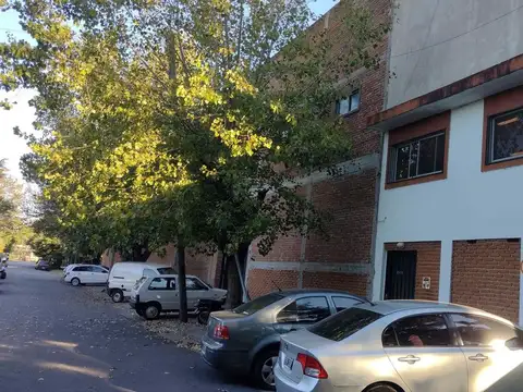 VENTA GALPÓN VICTORIA
