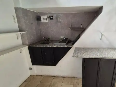 Depto Tipo Casa en Alquiler de 1 dormitorio