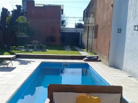 Pje. Balcarce 200