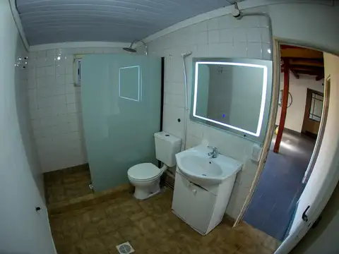 Casa en Alquiler con 1 cochera