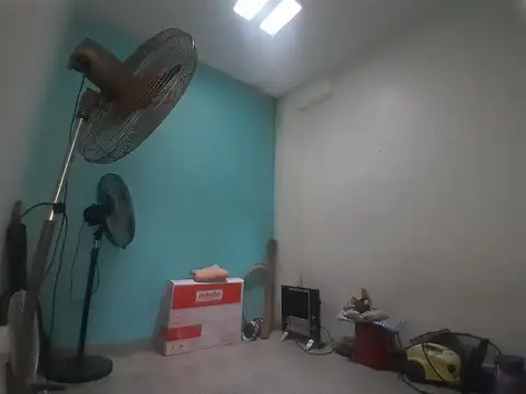 Depto Tipo Casa 3 ambientes con 2 baños