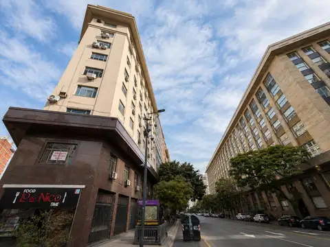 Oficina en ALQUILER con muebles