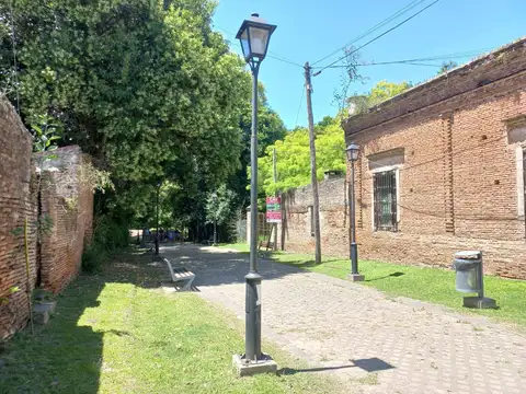 Casa en Capilla del Señor Centro - Patrimonio HISTORICO
