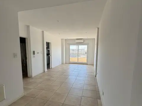 Departamento en Alquiler en Trenque Lauquen, $ 550.000