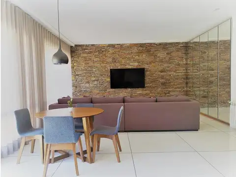 CASA EN VENTA EN MARTINEZ