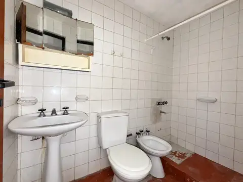 Depto Tipo Casa en Alquiler en La Plata, $ 380.000