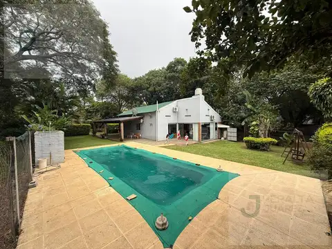 Acojedora casa en venta en Barrio los pescadores