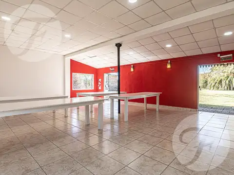 Local en Venta 60 años