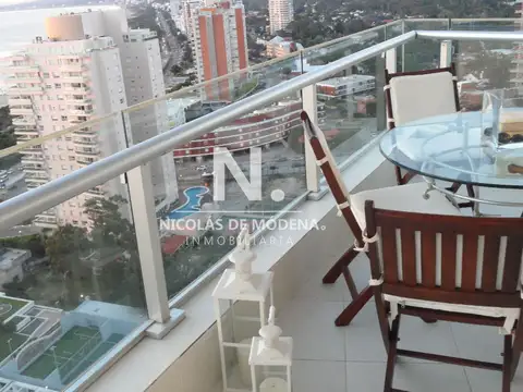 Departamento 4 ambientes con 3 baños
