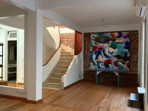 Departamento en Alquiler en Mart.-Vias/Libertador con terraza grande