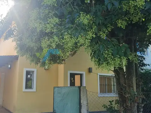 Casa en Venta en Robles Del Monarca, USD 145.000
