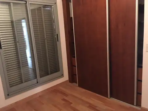 Departamento en Alquiler en Zárate, $ 1.000.000