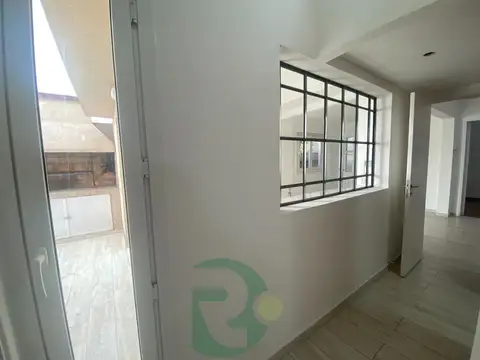 VENTA PH 3 AMB -RECICLADO- VILLA SARMIENTO