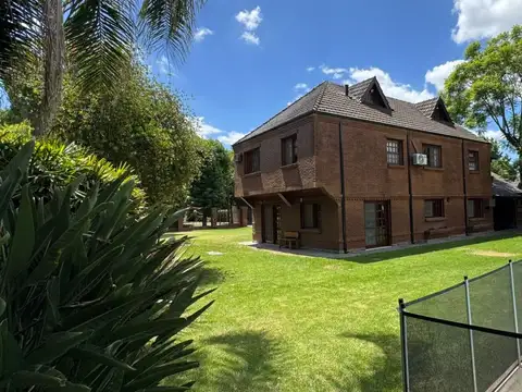 Casa 6 ambientes con 6 baños