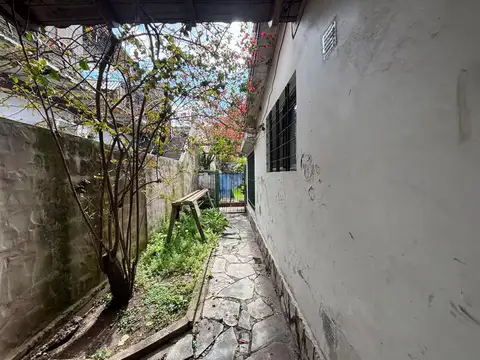 Depto Tipo Casa 6 ambientes con 2 baños