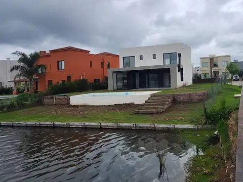 Barrio Laguna Grande