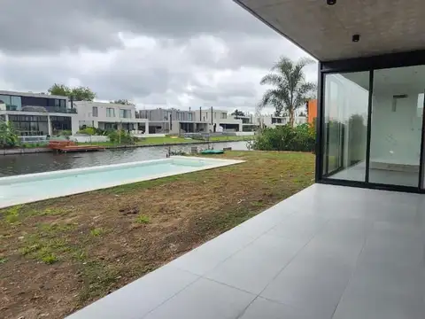 Casa a la venta  en Laguna Grande