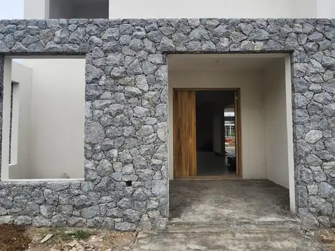 Casa en Venta en Laguna Grande, USD 535.000