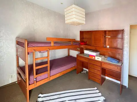 Departamento 4 ambientes con 2 baños