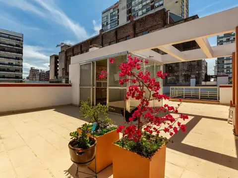 Depto Tipo Casa en Venta de 7 ambientes
