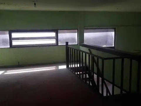 Local en Venta 25 años