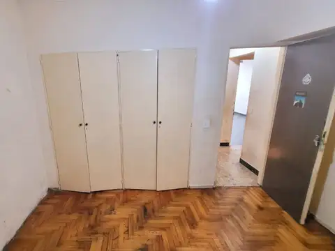 Depto Tipo Casa 4 ambientes con 1 baño