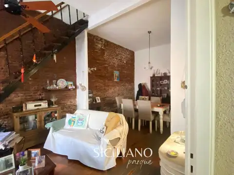 Depto Tipo Casa 5 ambientes con 2 baños