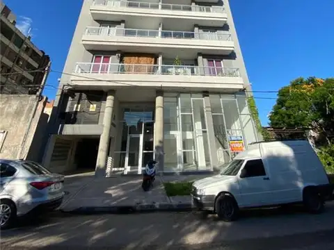 # Excelente departamento de 1 dormitorio ubicado en un edificio de categoría,