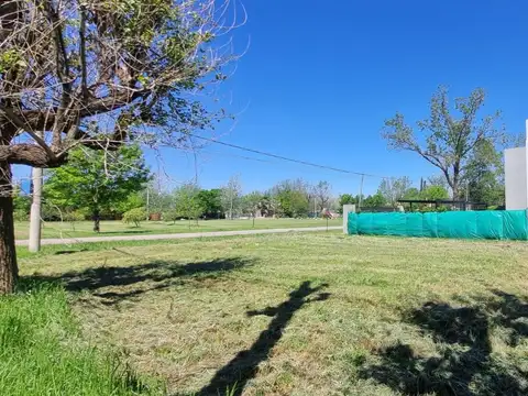 VENTA TERRENO EN ESQUINA FUNES